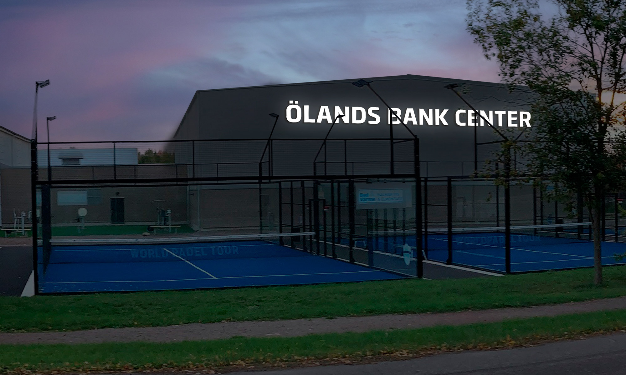 Ölands Bank Center fasadskylt